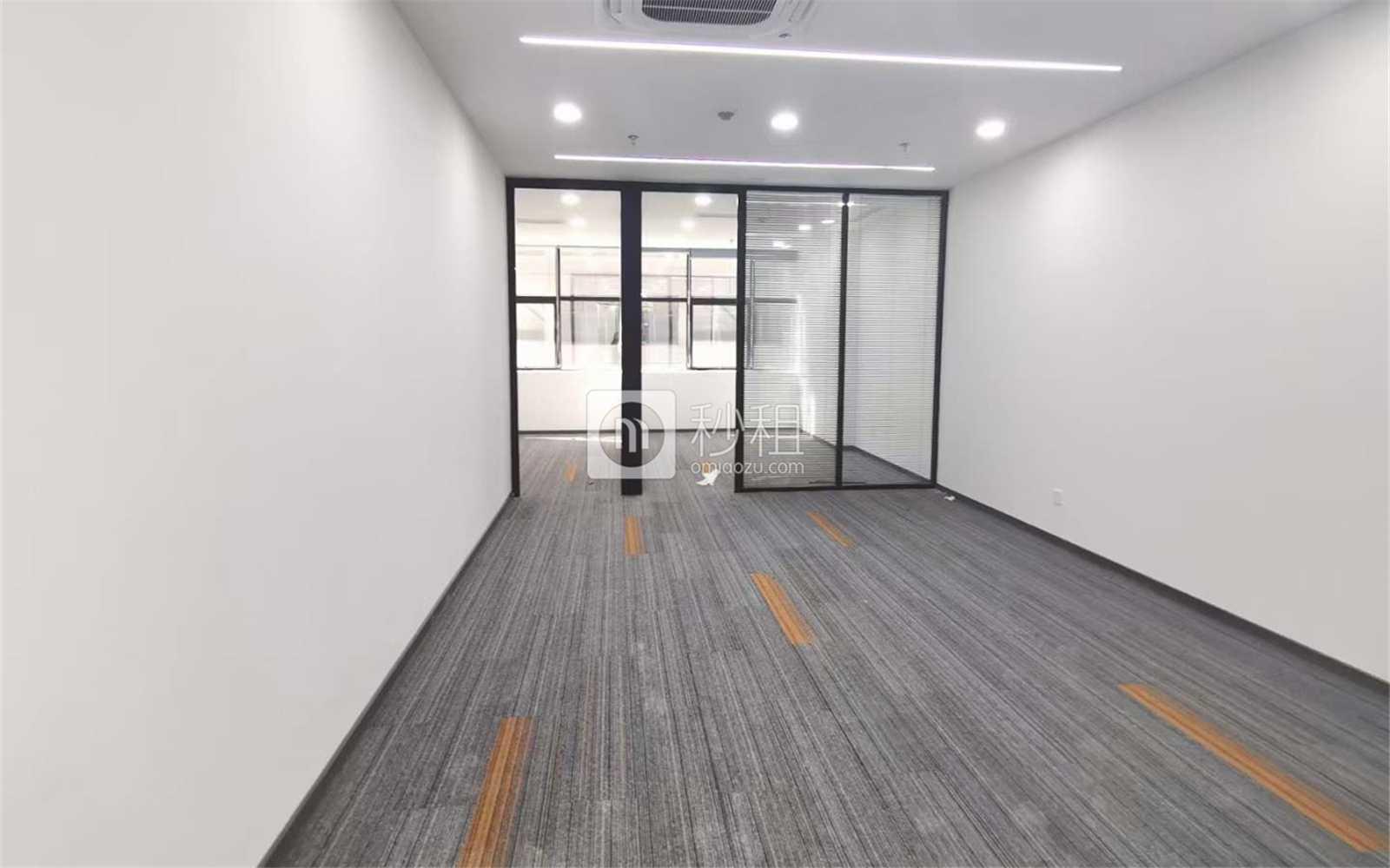 广华大厦写字楼出租158平米简装办公室78元/m².月