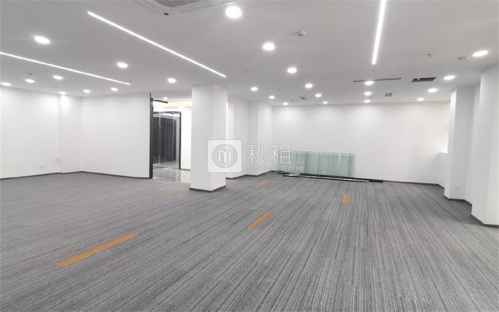 广华大厦写字楼出租398平米精装办公室78元/m².月