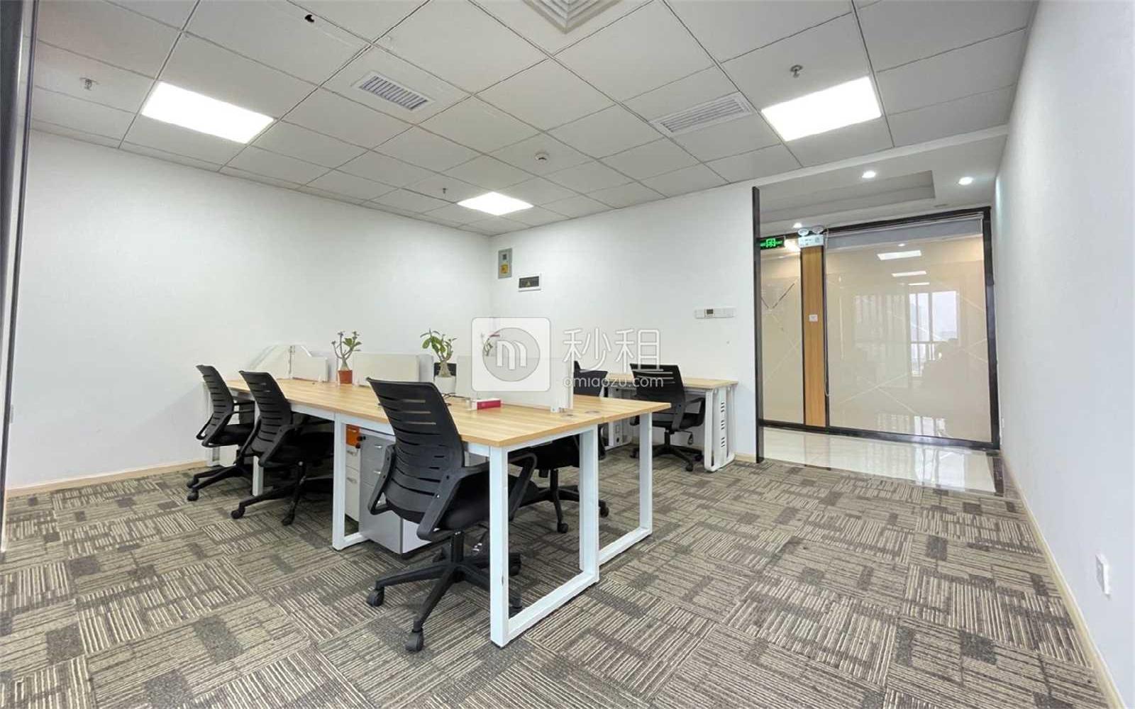 深圳湾科技生态园（二期）写字楼出租135平米精装办公室68元/m².月