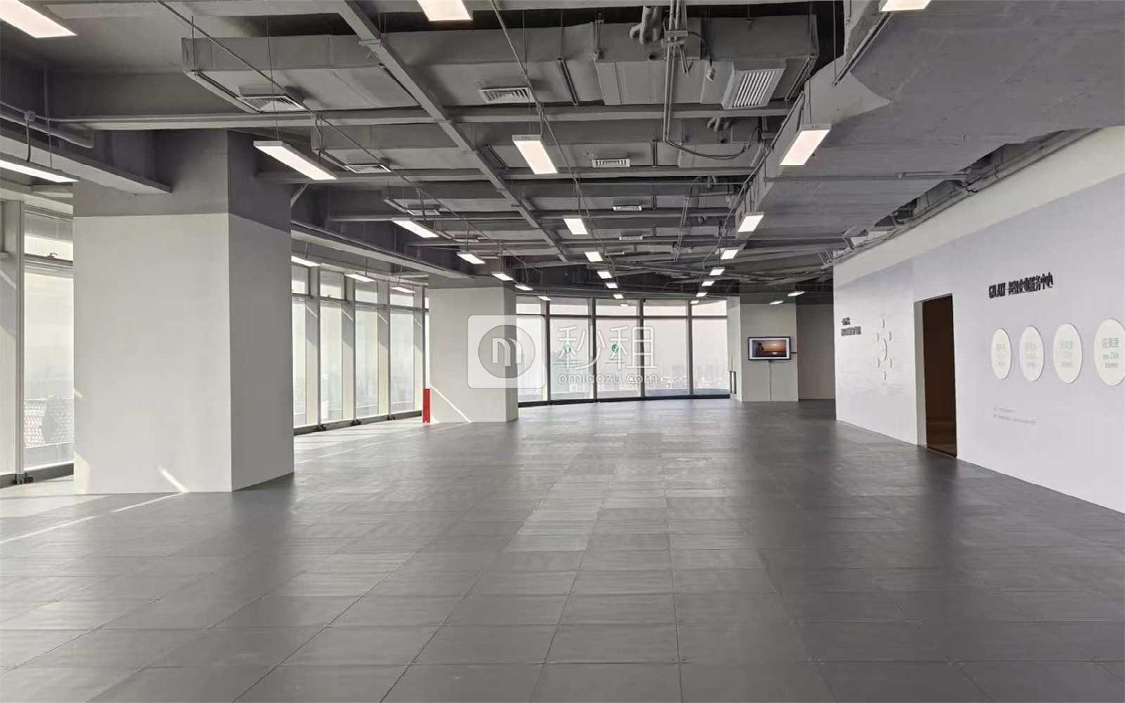 深圳·星河双子塔写字楼出租800平米标准交付办公室135元/m².月