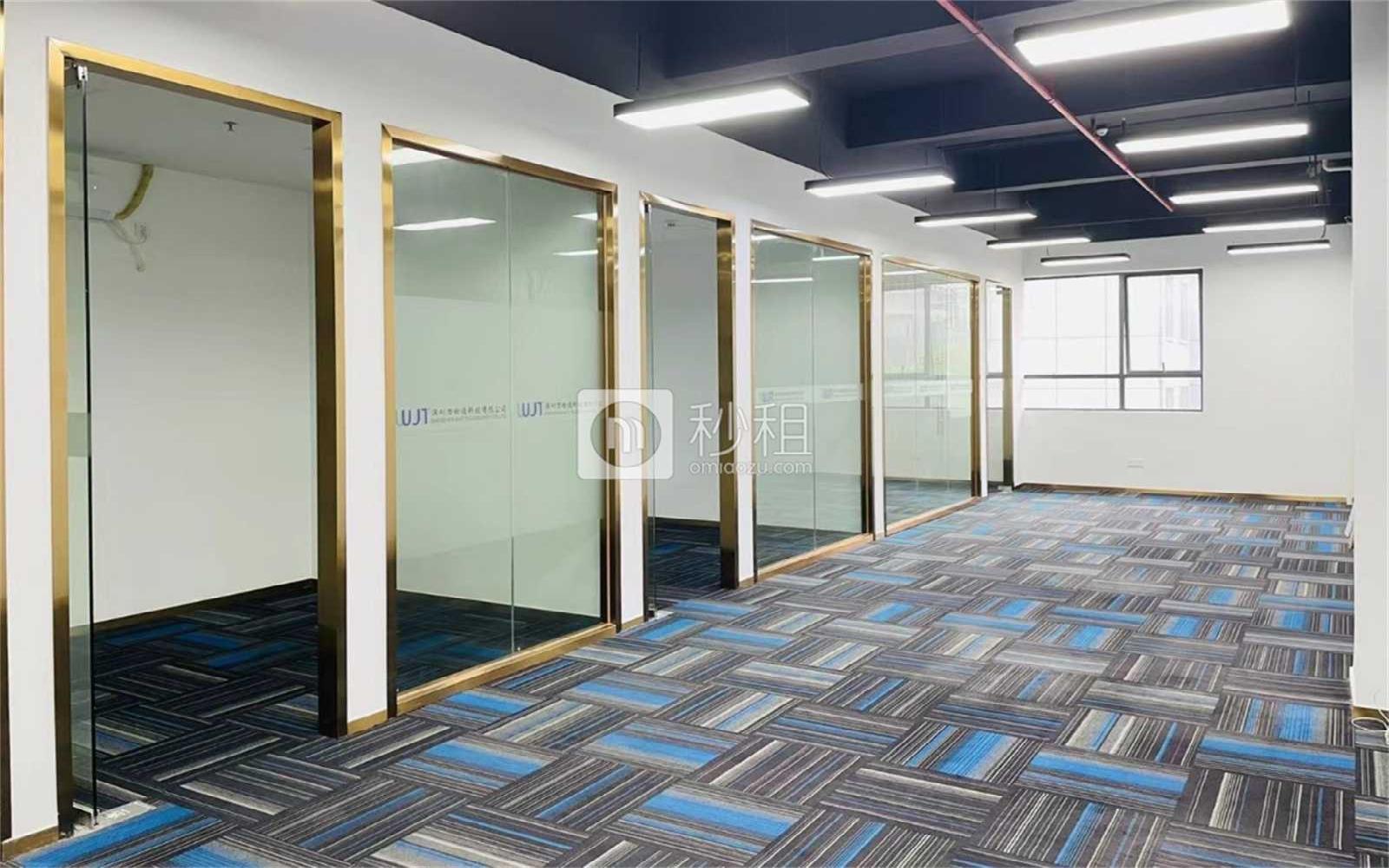 华盛泰科技大厦写字楼出租165.45平米简装办公室55元/m².月