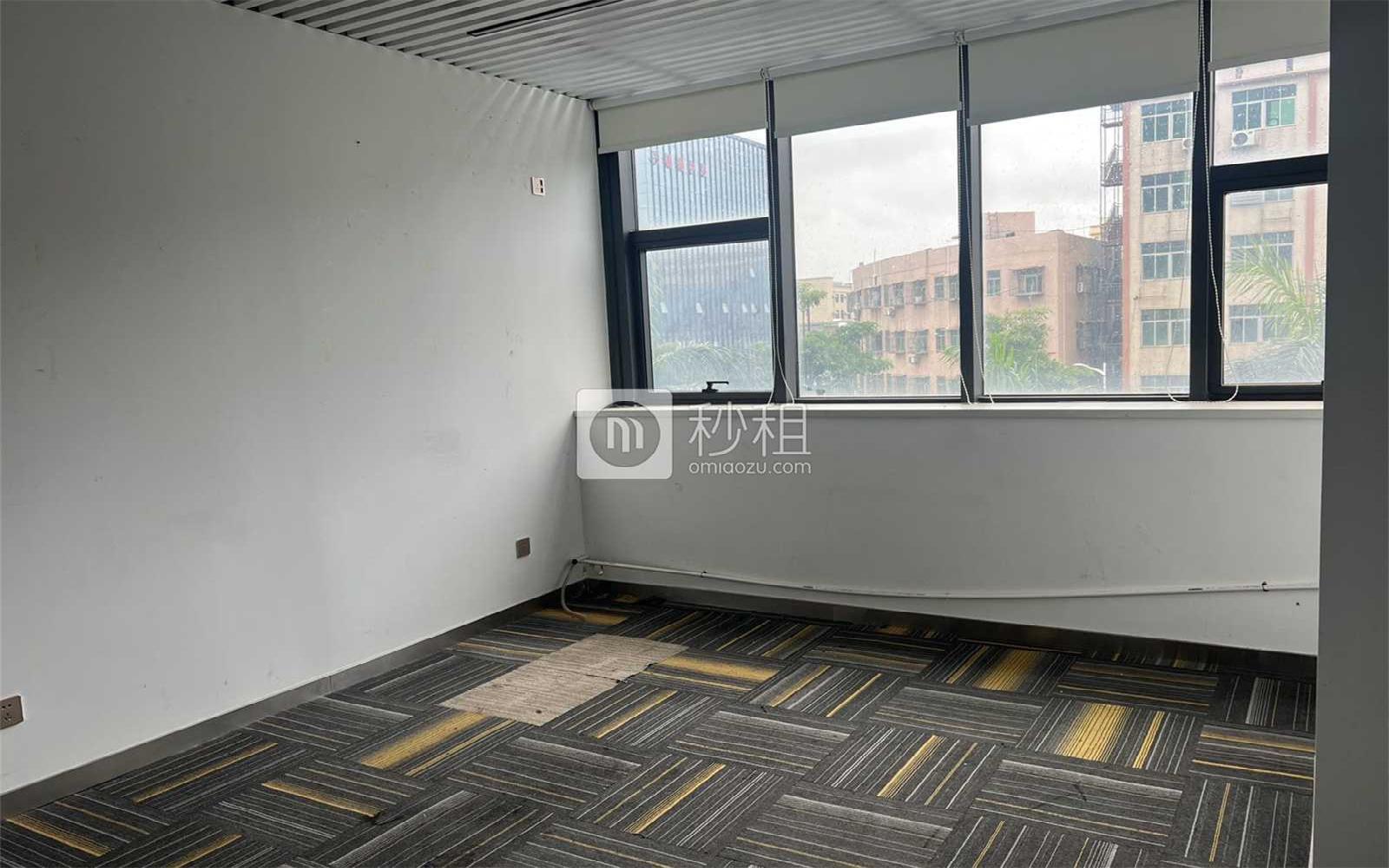 恩海大厦写字楼出租372平米精装办公室55元/m².月
