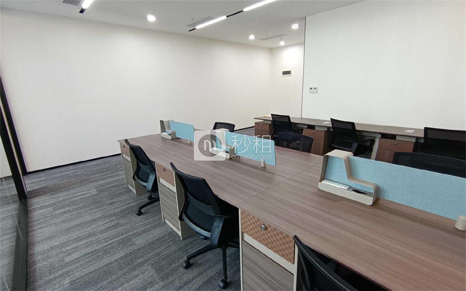香江金融中心写字楼出租115.7平米精装办公室138元/m².月