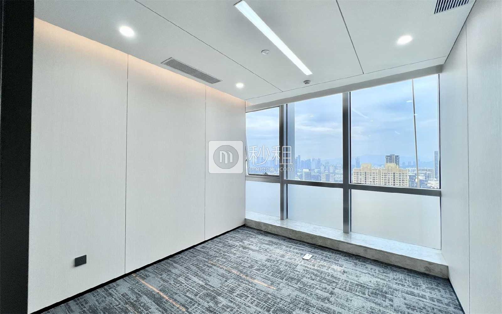 华润置地大厦写字楼出租818平米精装办公室128元/m².月