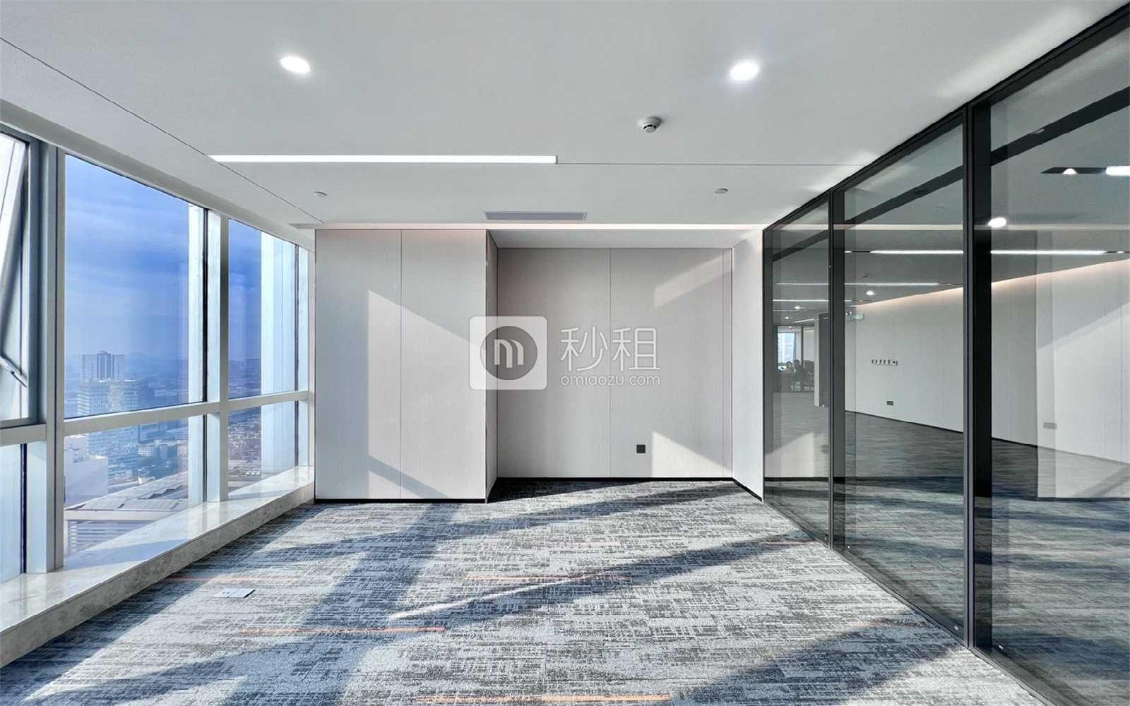 华润置地大厦写字楼出租738平米精装办公室128元/m².月