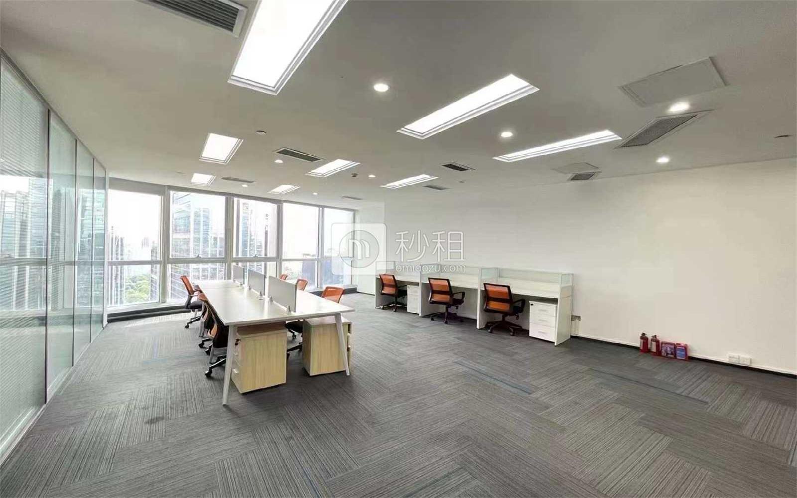 华润置地大厦写字楼出租267平米精装办公室88元/m².月