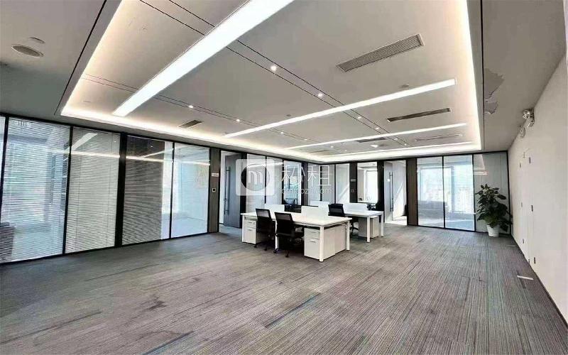 京基滨河时代广场写字楼出租598平米精装办公室158元/m².月