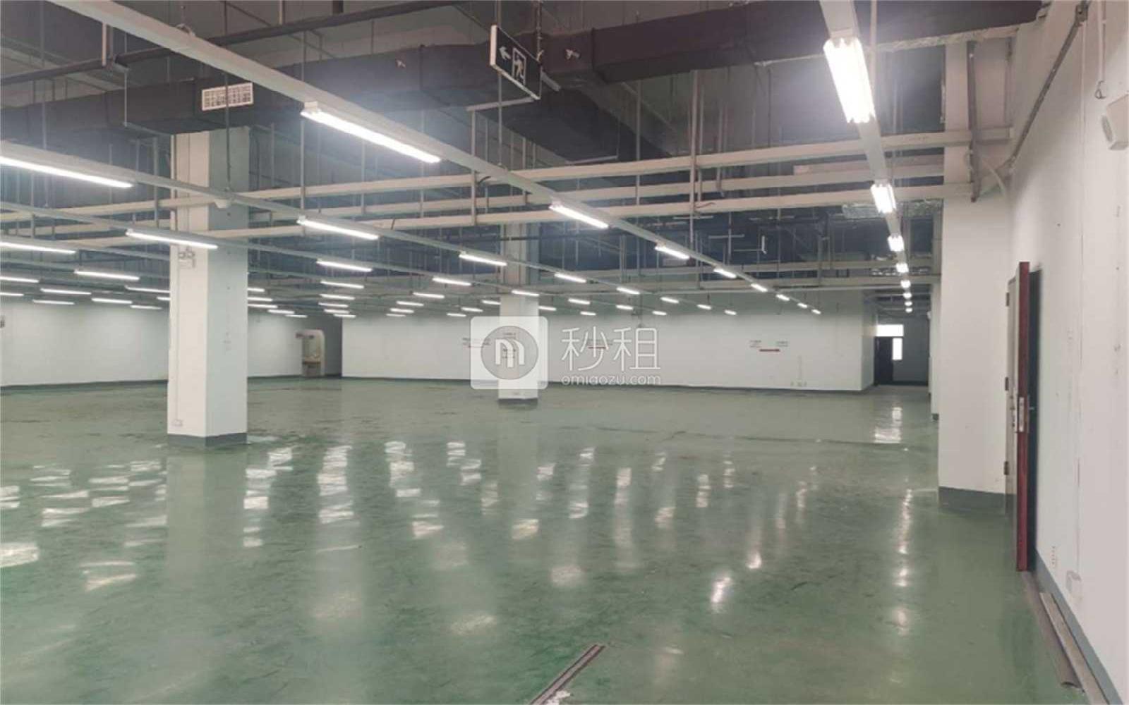 龙澜创新产业园写字楼出租3980平米简装办公室26.5元/m².月
