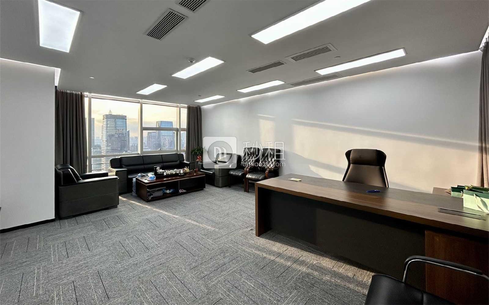   金中环商务大厦写字楼出租398平米精装办公室158元/m².月