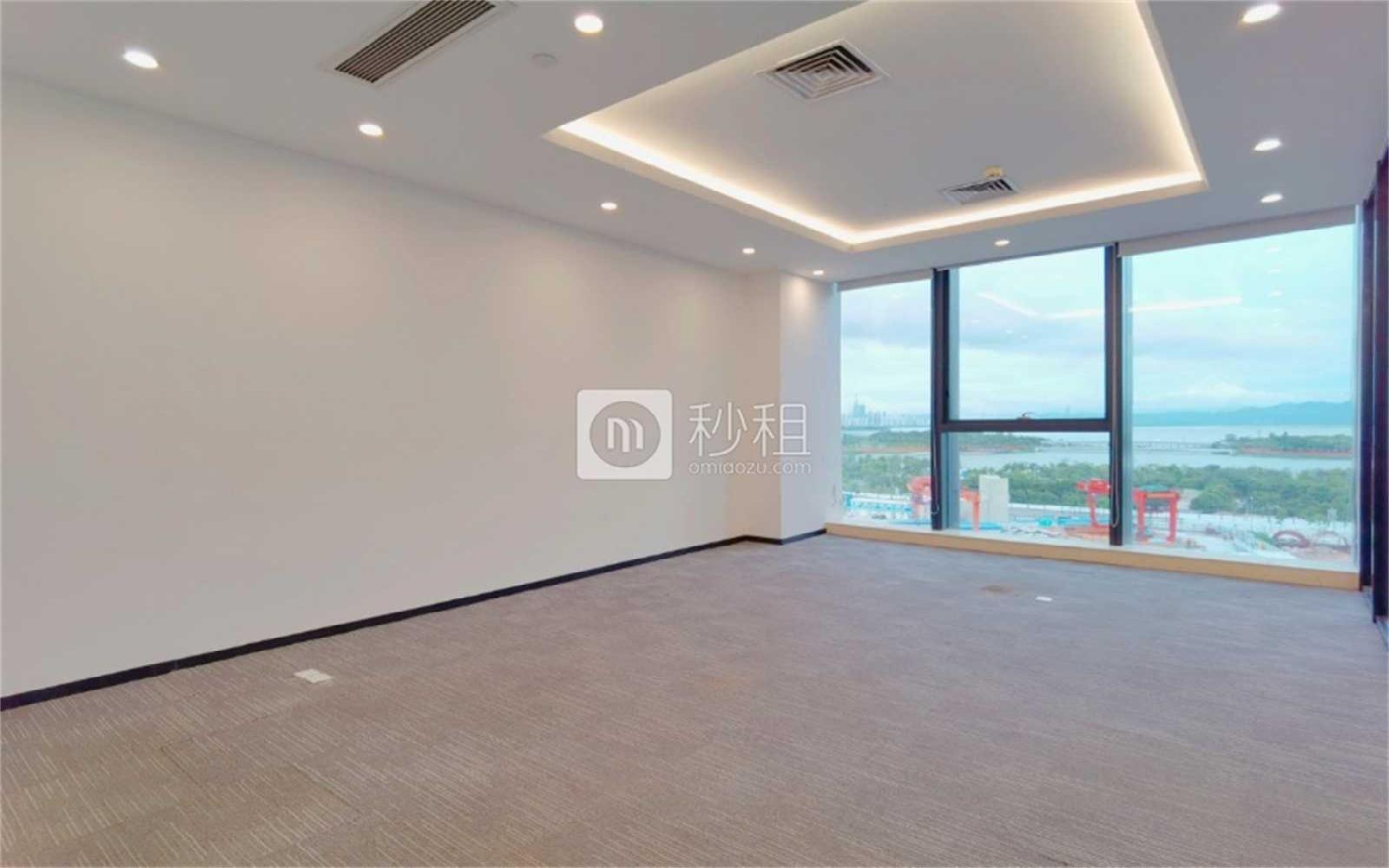 中铁南方总部大厦写字楼出租359.45平米精装办公室118元/m².月