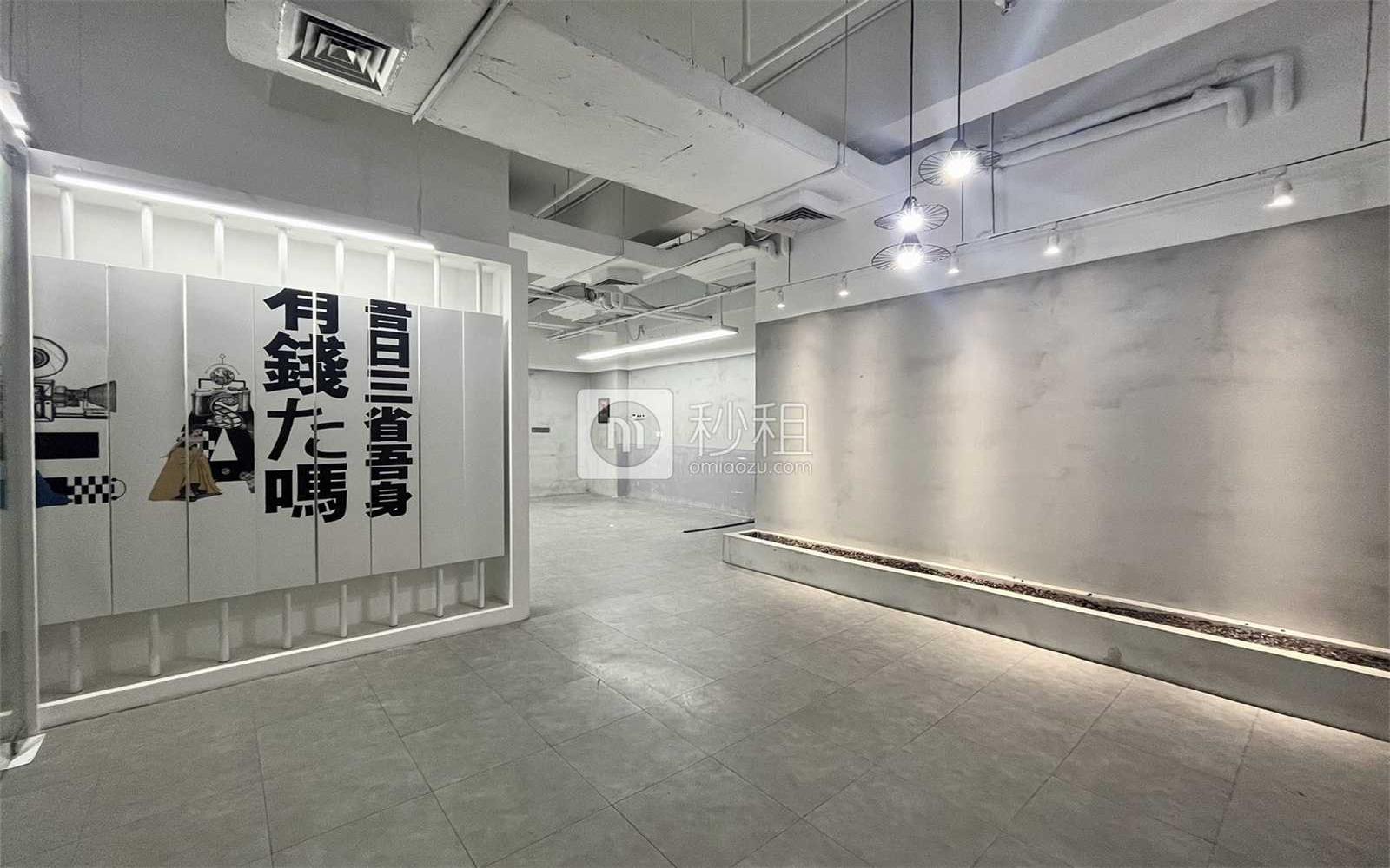 T-PARK深港影视创意园写字楼出租370平米简装办公室88元/m².月