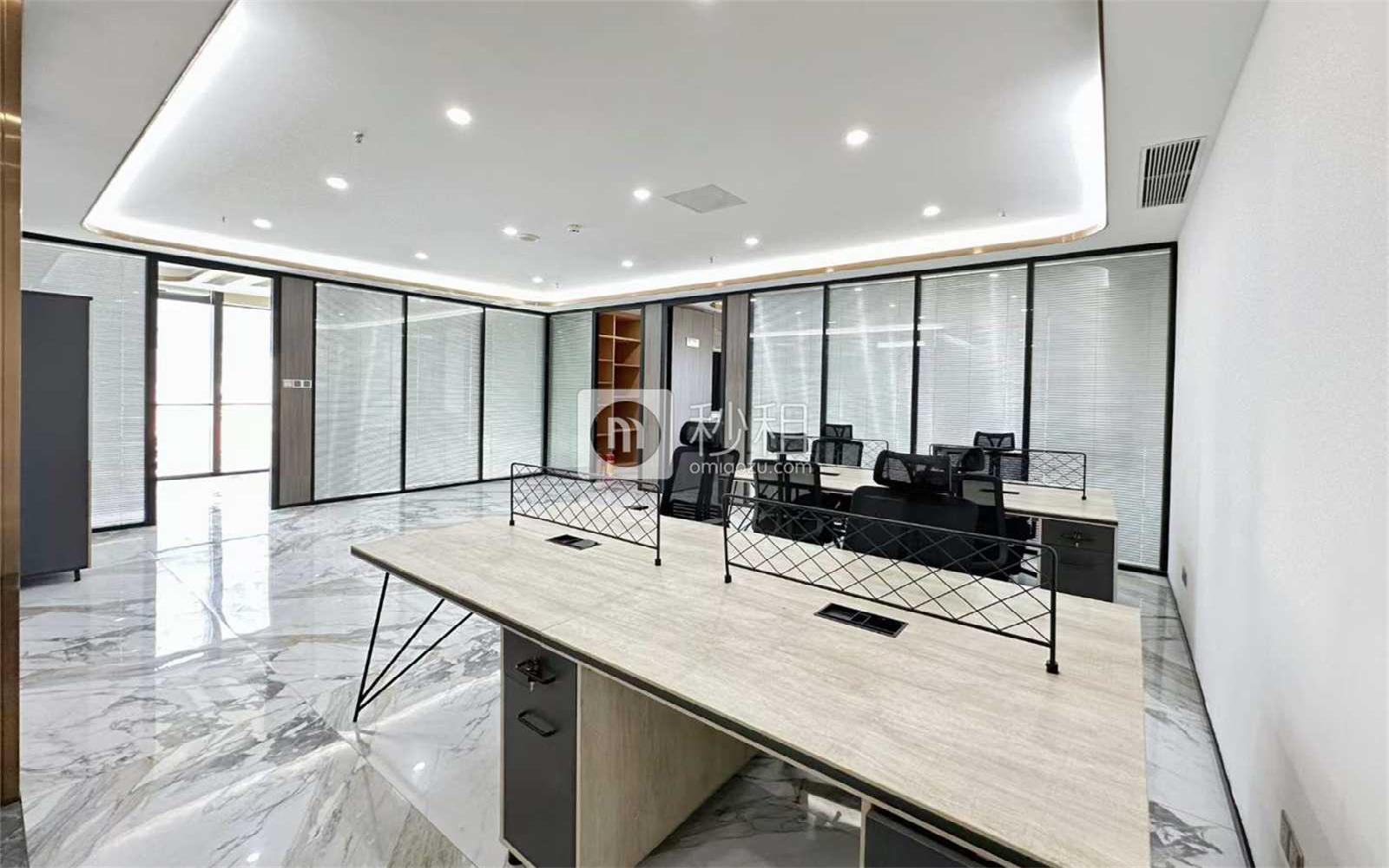 方大城写字楼出租388平米精装办公室88元/m².月