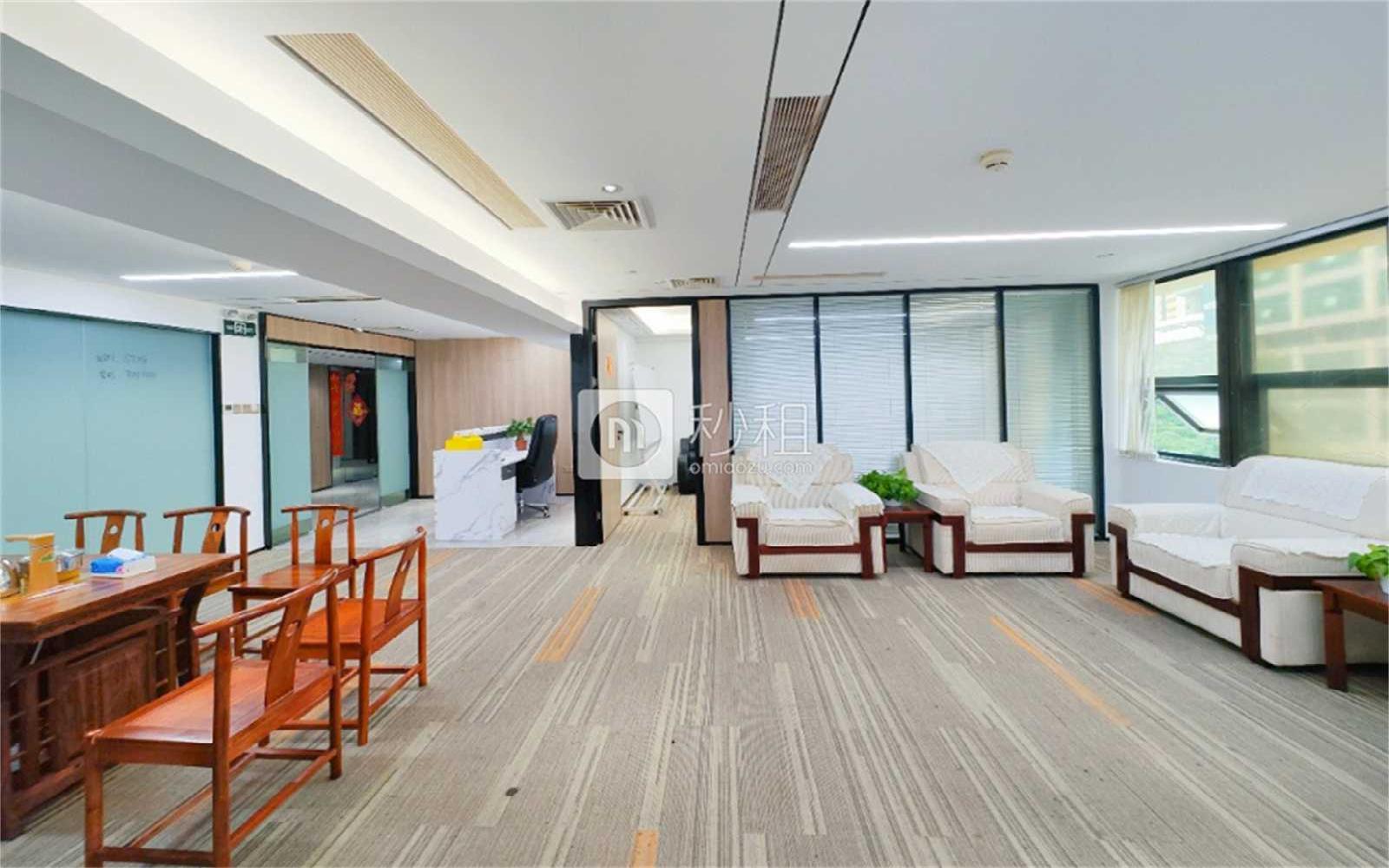 阳光酒店写字楼出租323平米精装办公室108元/m².月