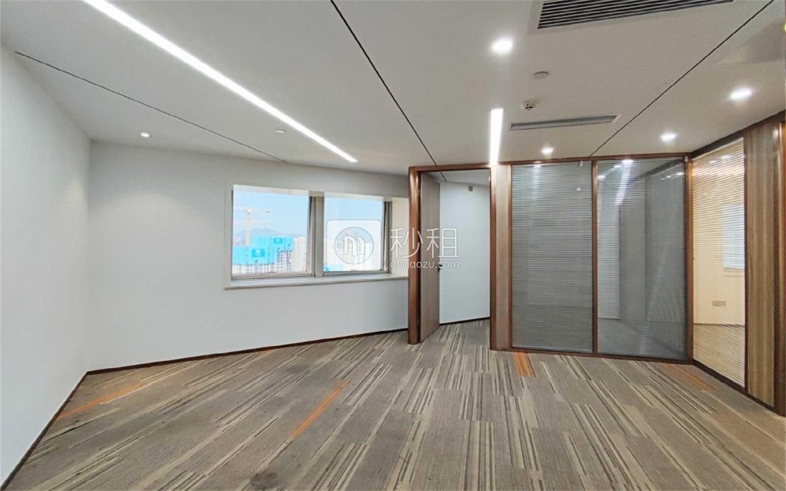 鸿昌广场写字楼出租128平米精装办公室108元/m².月
