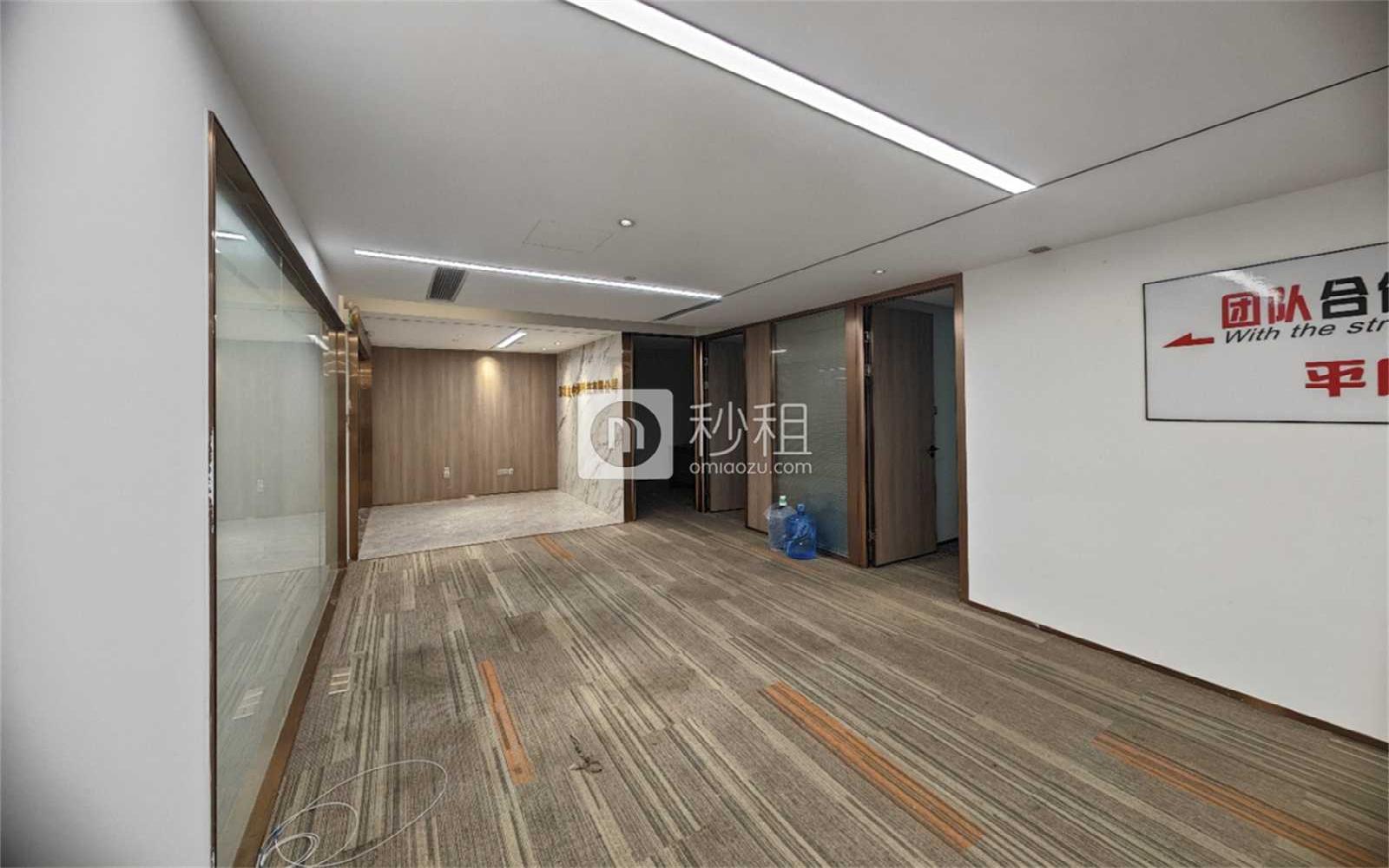 鸿昌广场写字楼出租157平米精装办公室108元/m².月