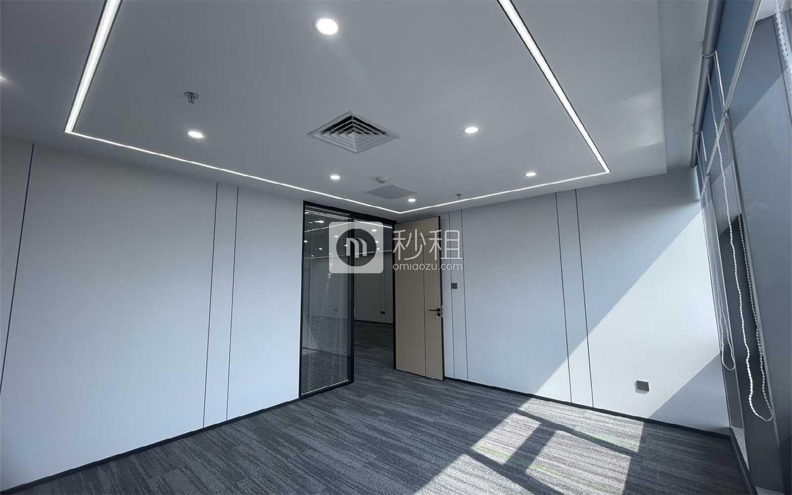 金运世纪大厦写字楼出租262平米精装办公室136元/m².月