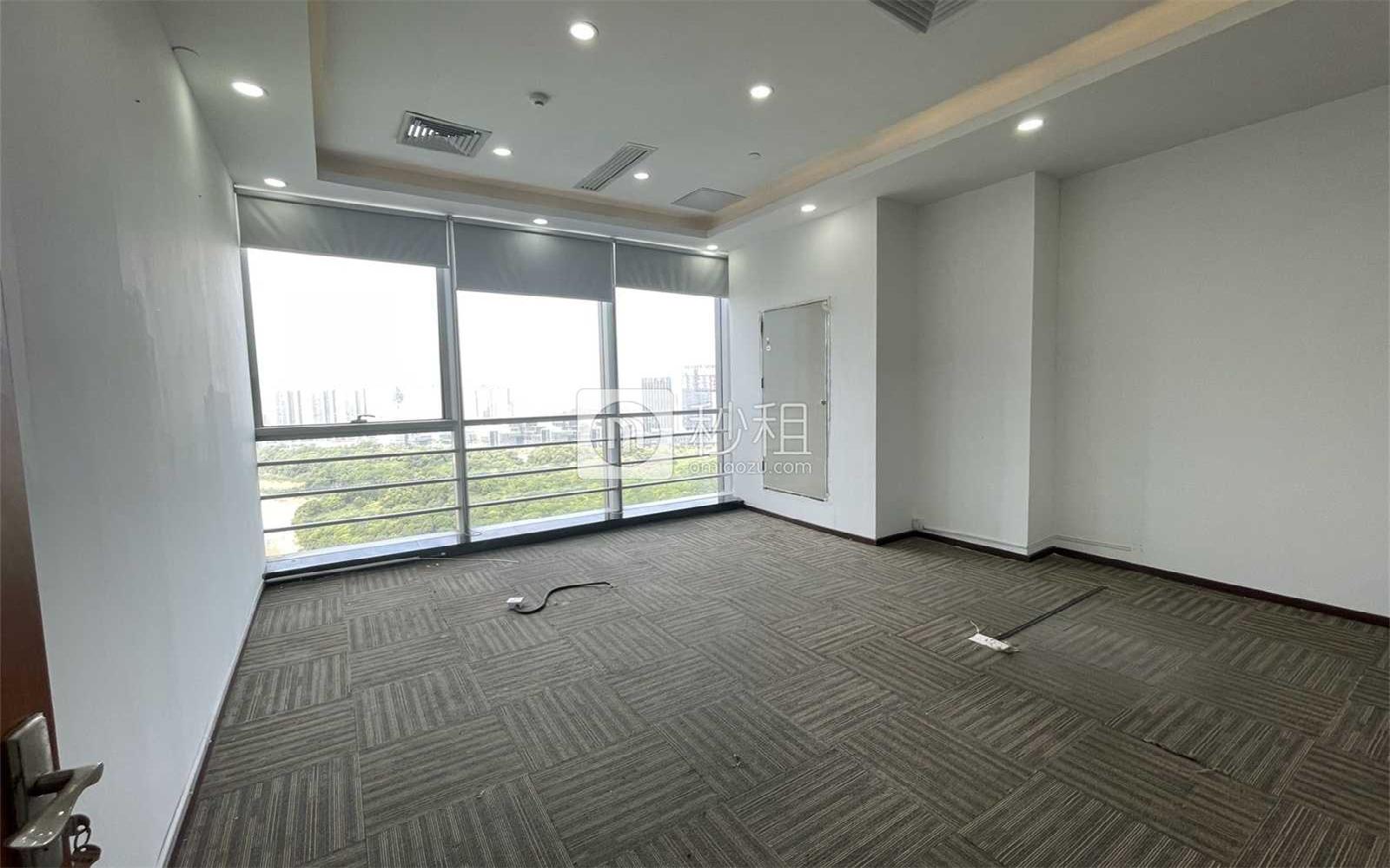 星河WORLD（二期）写字楼出租488平米精装办公室100元/m².月