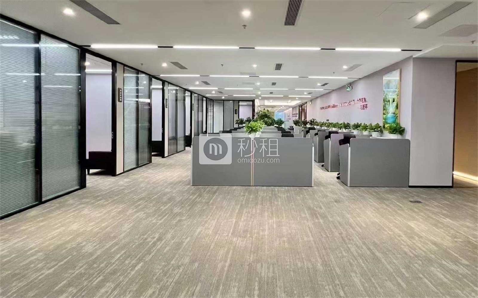 招商前海国际中心写字楼出租1040.15平米精装办公室175元/m².月