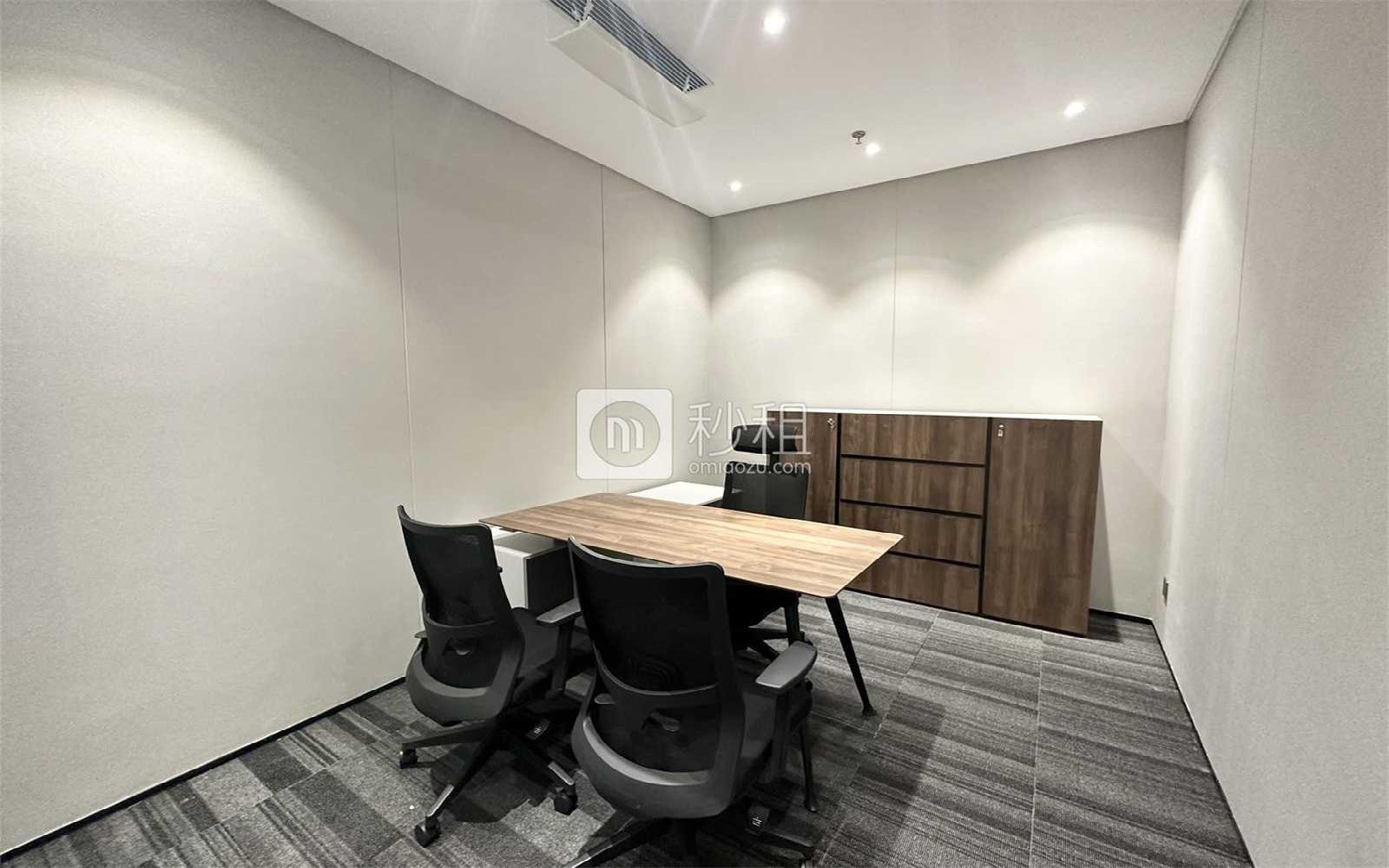 天珑移动大厦写字楼出租288平米精装办公室125元/m².月