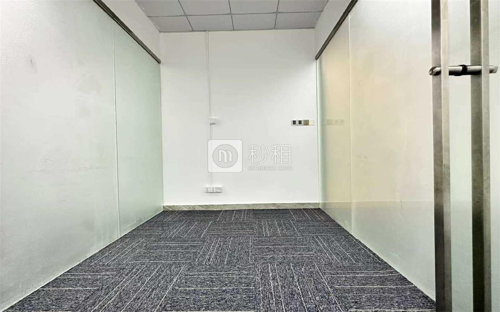 万通大厦 写字楼出租433平米精装办公室85元/m².月