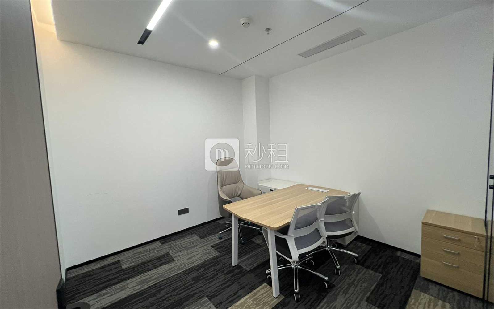 卫星大厦写字楼出租276平米精装办公室98元/m².月