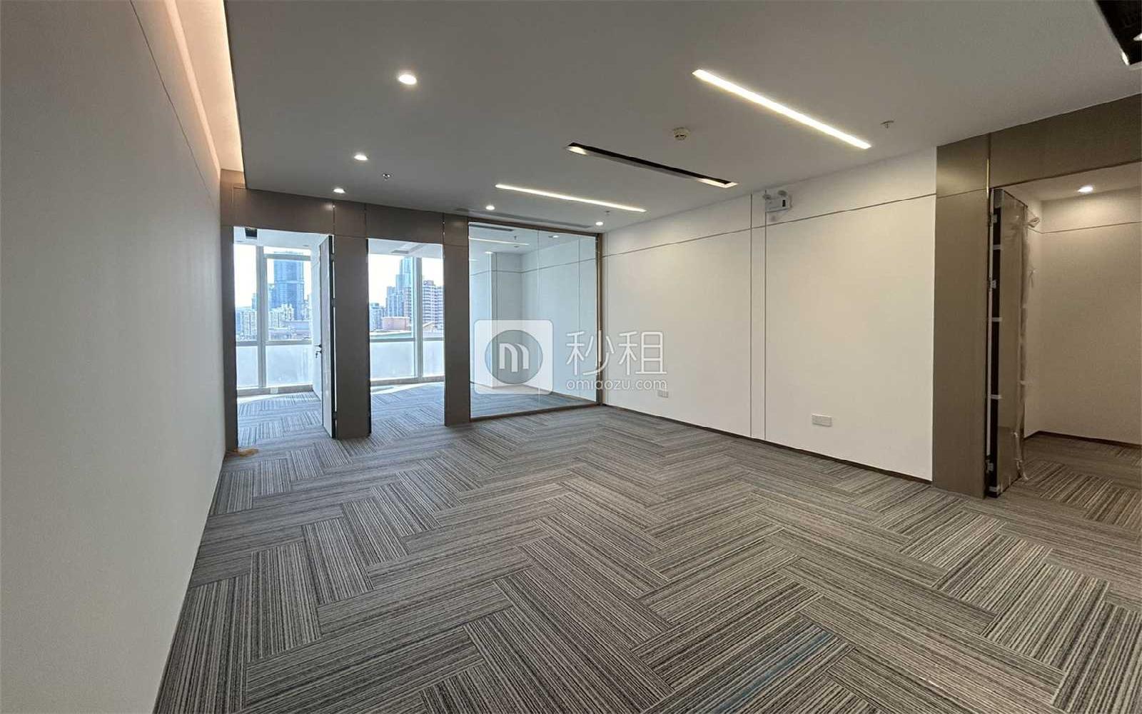 大中华国际金融中心写字楼出租191平米精装办公室108元/m².月