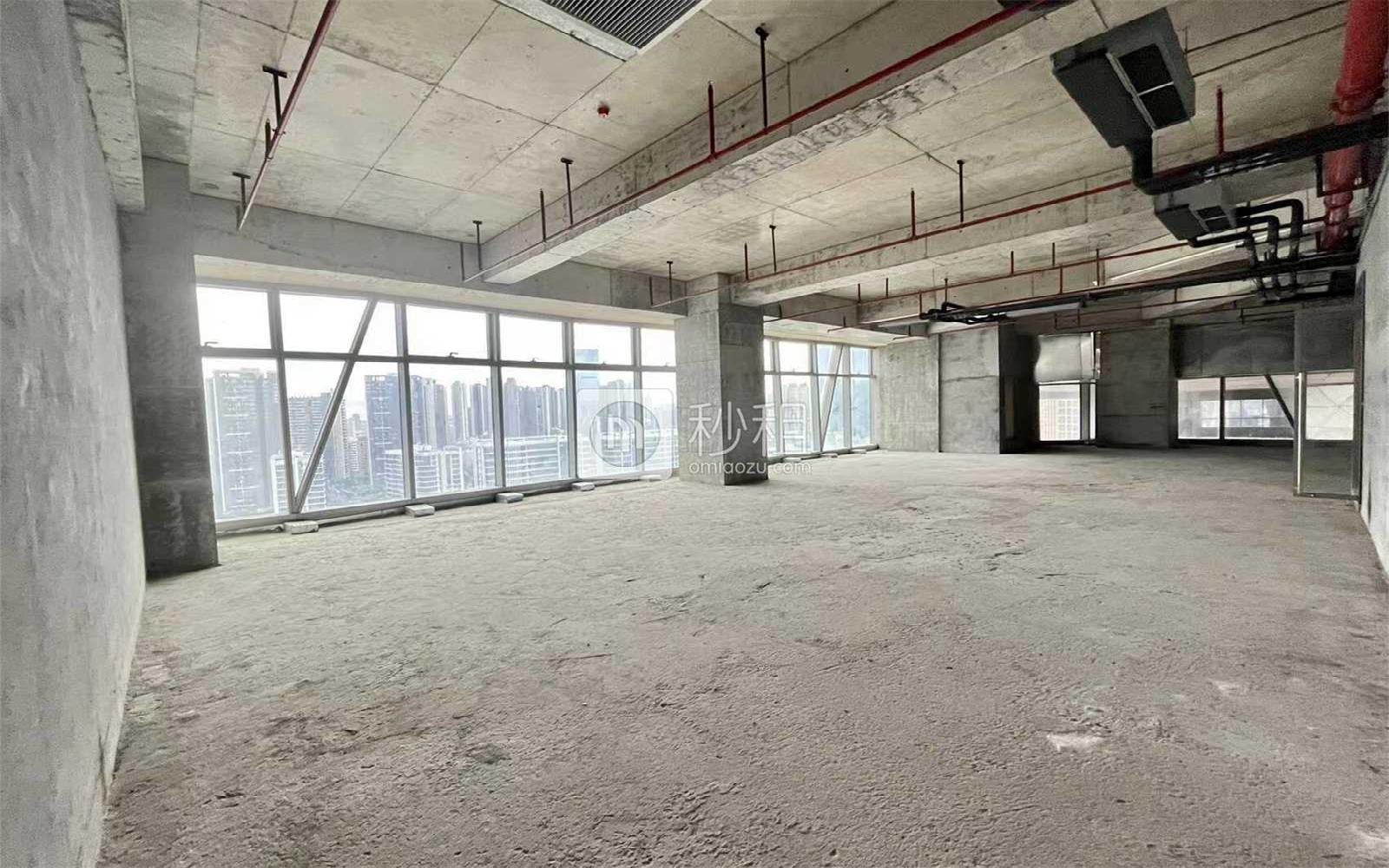 龙光玖钻写字楼出租323平米毛坯办公室128元/m².月