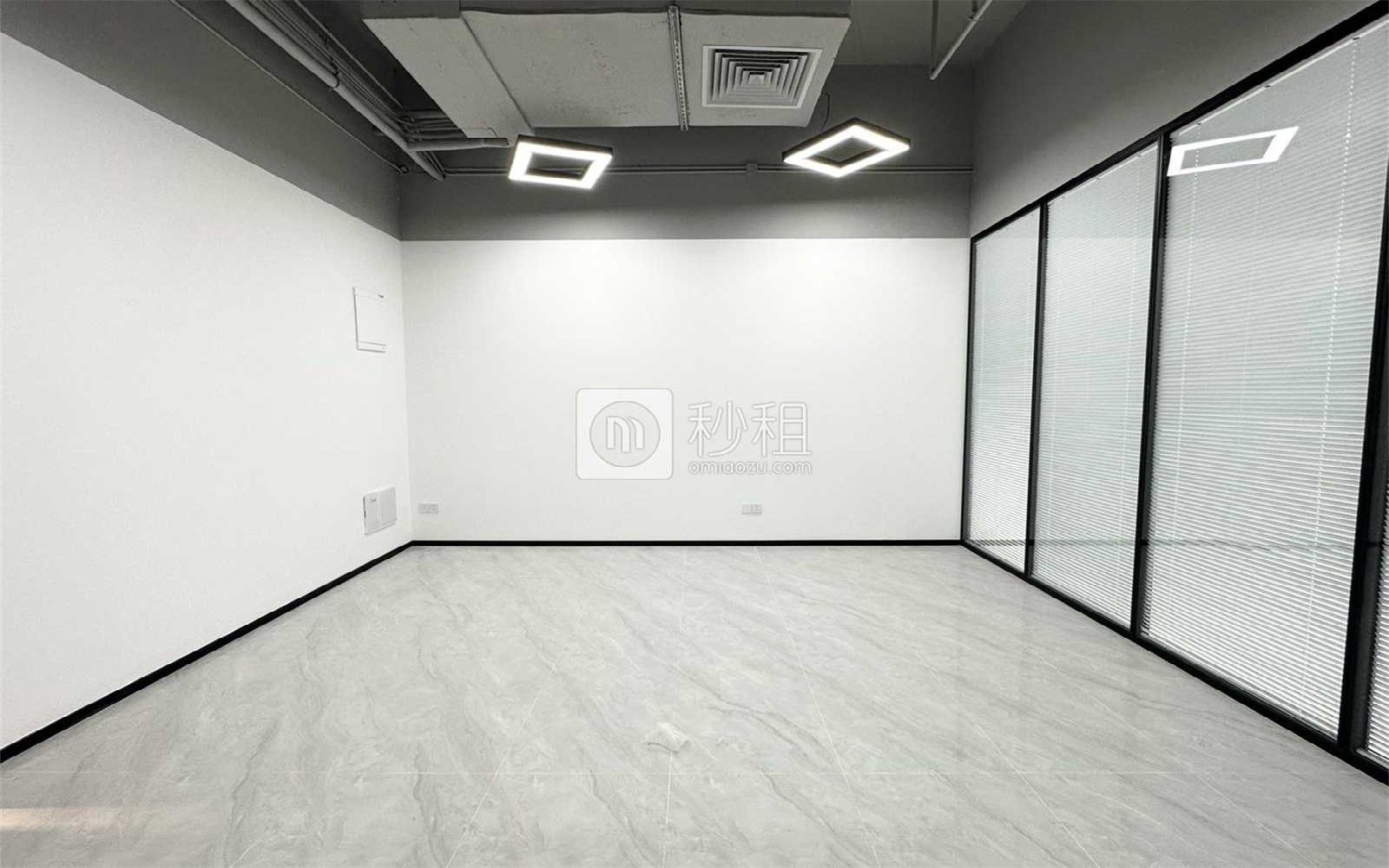万科星城写字楼出租94平米精装办公室58元/m².月