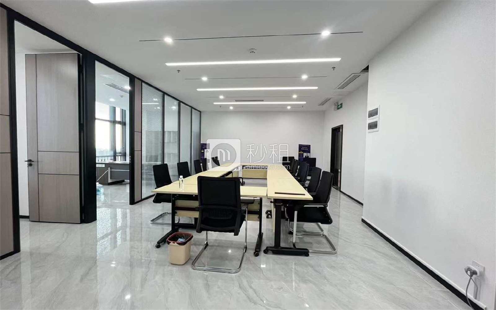 万科星城写字楼出租159.81平米精装办公室68元/m².月