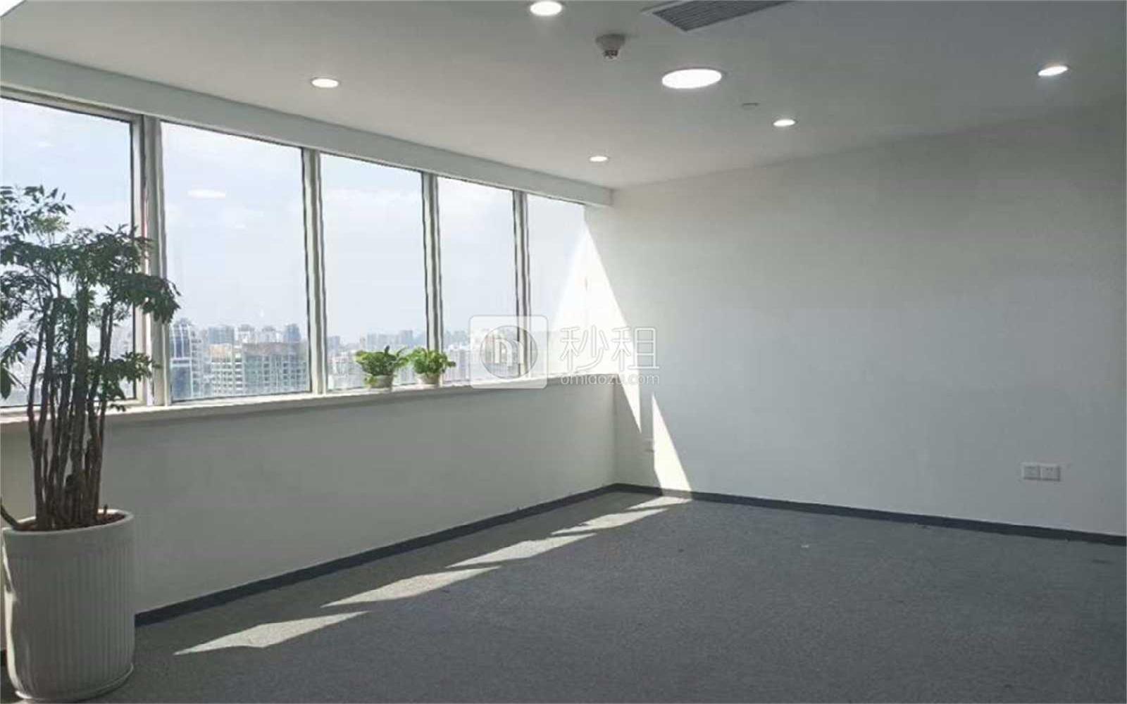 彭年广场写字楼出租386平米简装办公室110元/m².月
