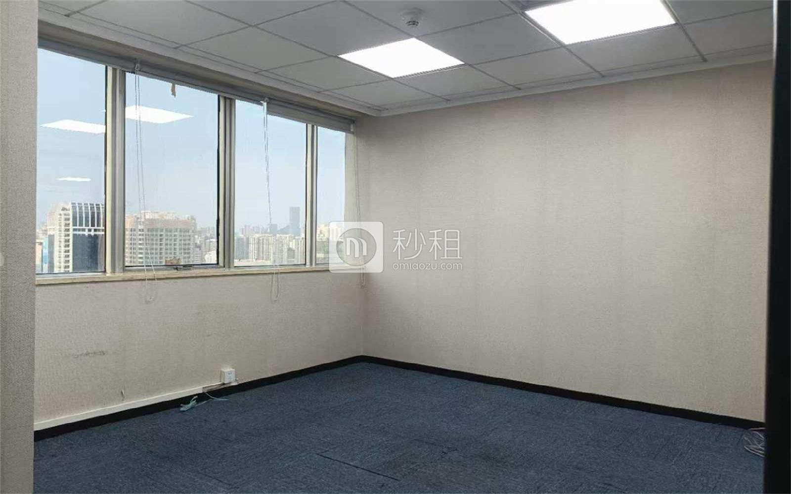 彭年广场写字楼出租550平米简装办公室110元/m².月