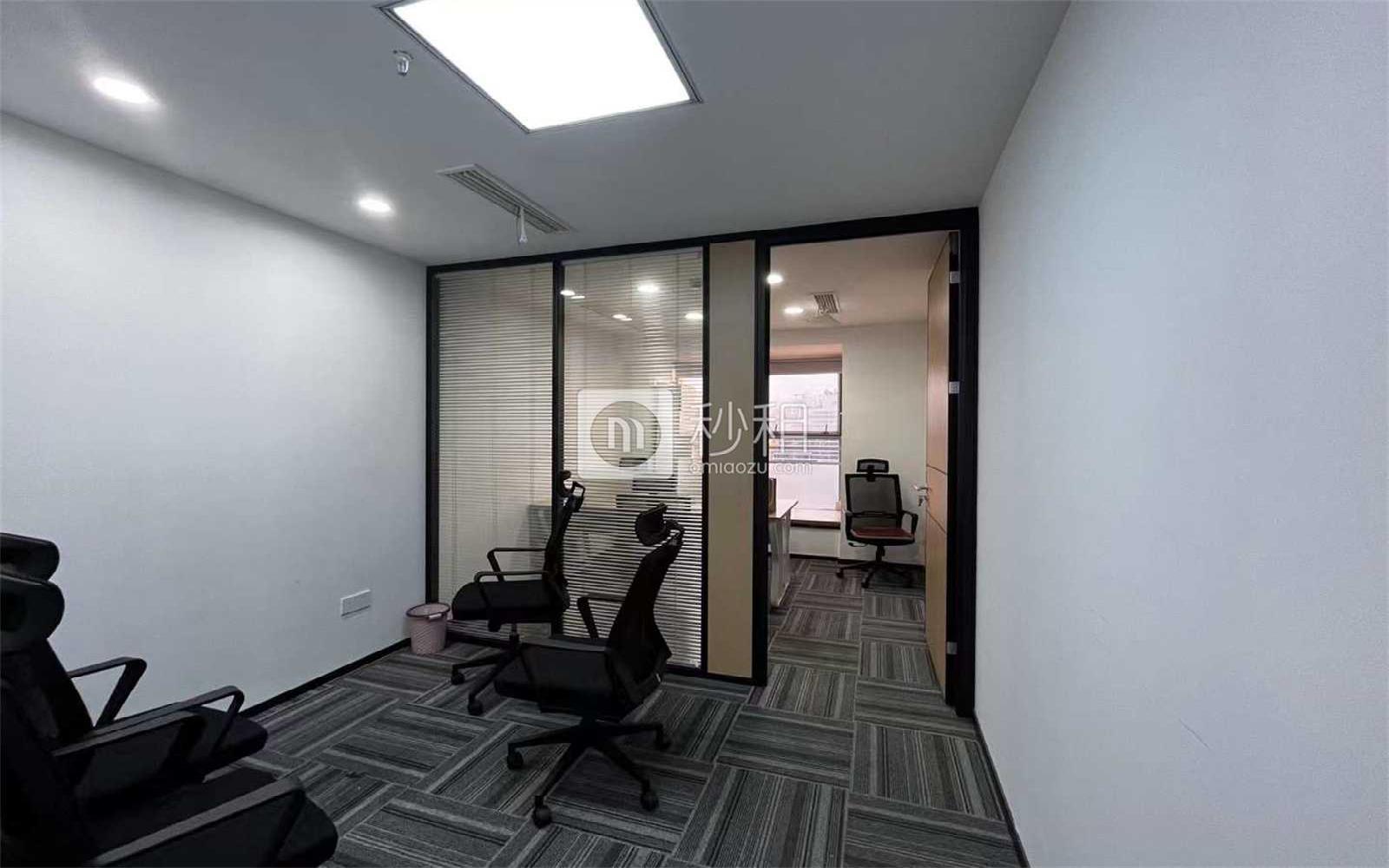 杭钢富春大厦写字楼出租65平米精装办公室90元/m².月