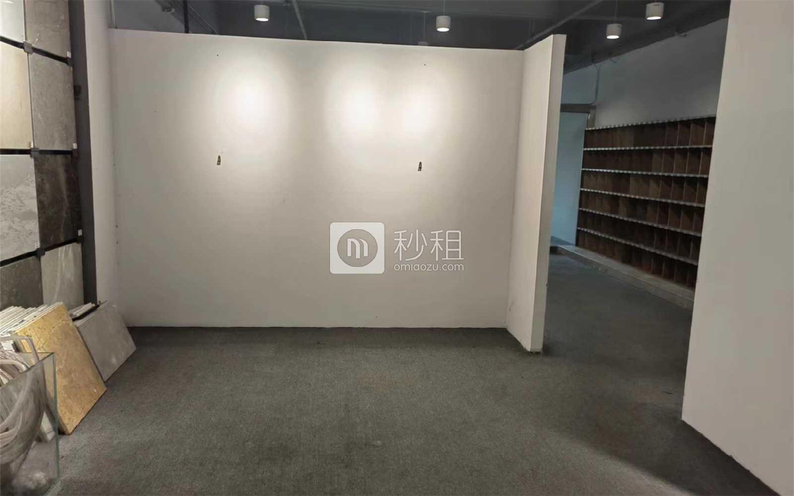 东方科技园写字楼出租178平米简装办公室55元/m².月