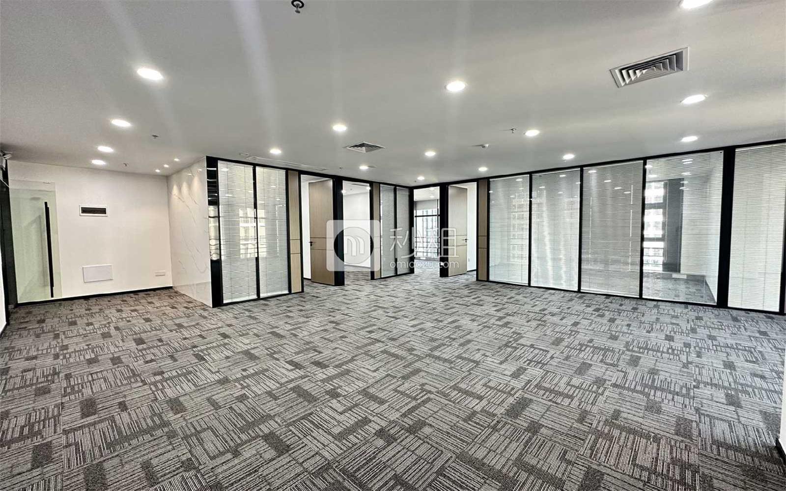 奋成智谷大厦写字楼出租235平米精装办公室85元/m².月