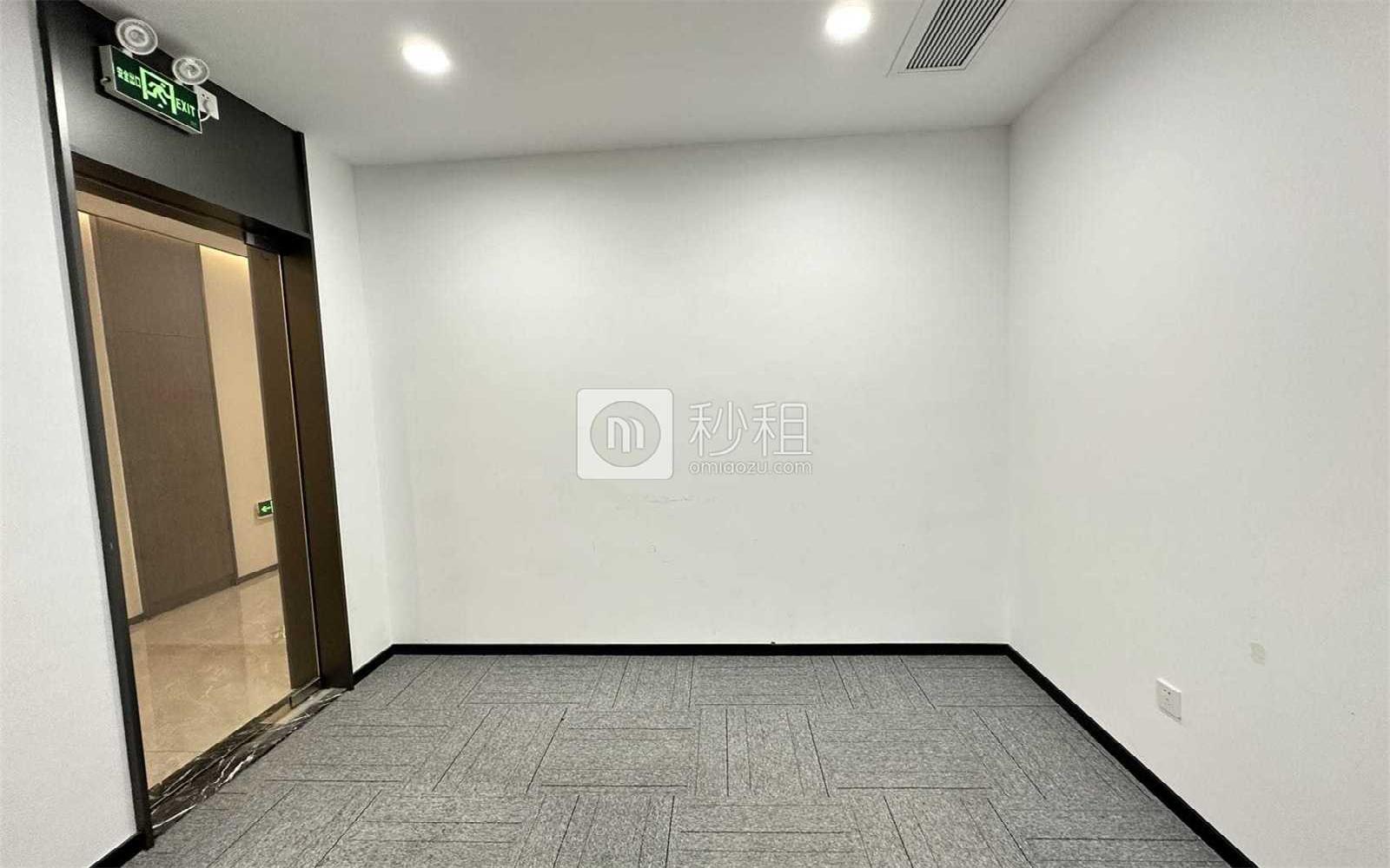 奋成智谷大厦写字楼出租330平米精装办公室87元/m².月