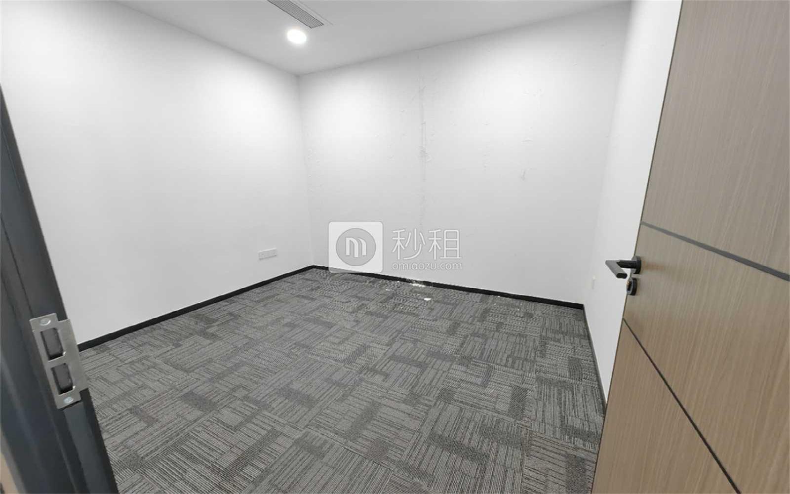 奋成智谷大厦写字楼出租115平米精装办公室85元/m².月