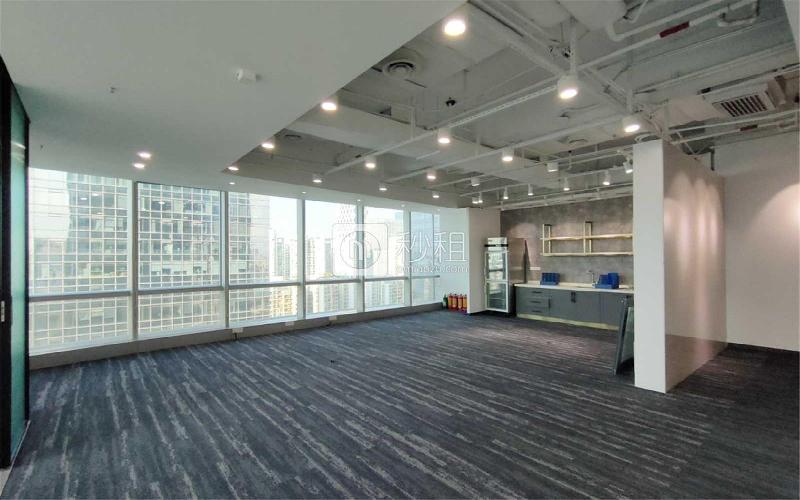 SCC中洲控股中心写字楼出租168平米精装办公室125元/m².月