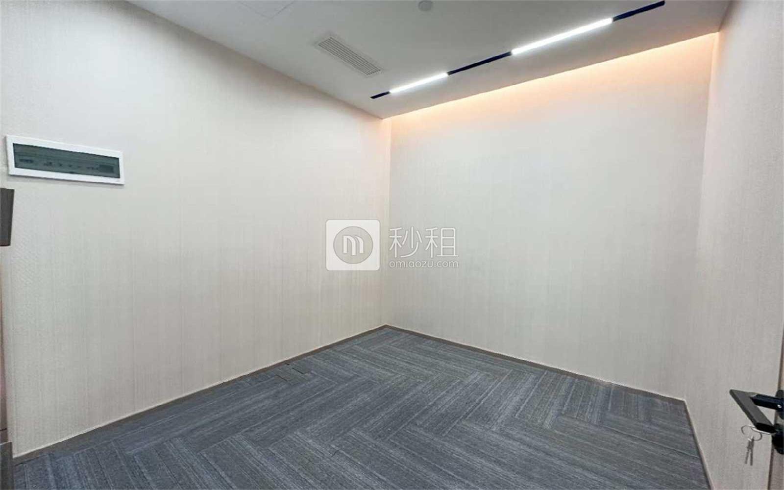 龙光玖钻写字楼出租210平米精装办公室120元/m².月