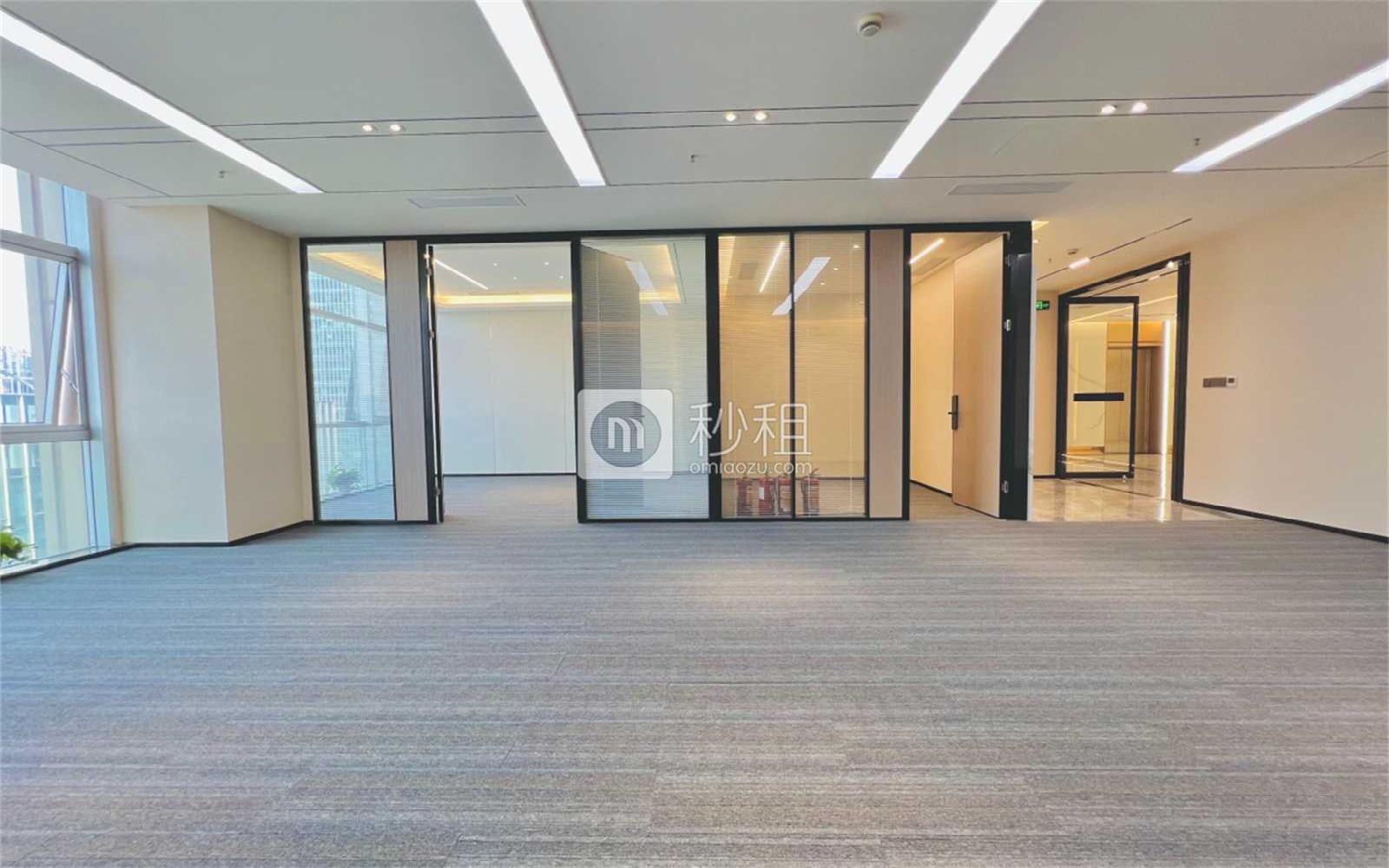 鹏润达商业广场写字楼出租252平米精装办公室98元/m².月