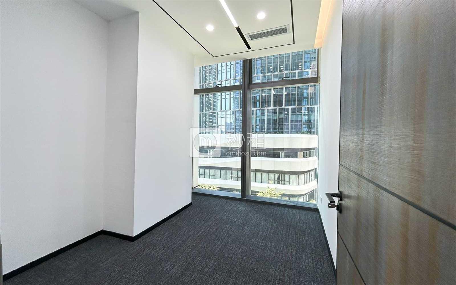 卓越前海壹号写字楼出租161平米精装办公室98元/m².月