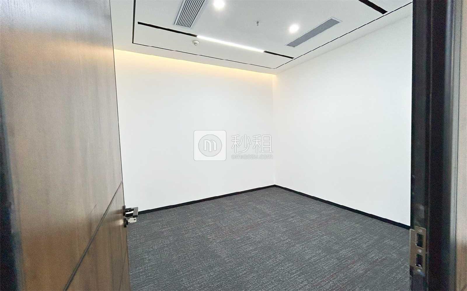 卓越前海壹号写字楼出租327平米精装办公室98元/m².月