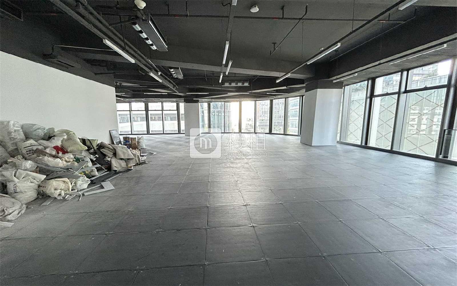 卓越前海壹号写字楼出租4200平米标准交付办公室138元/m².月