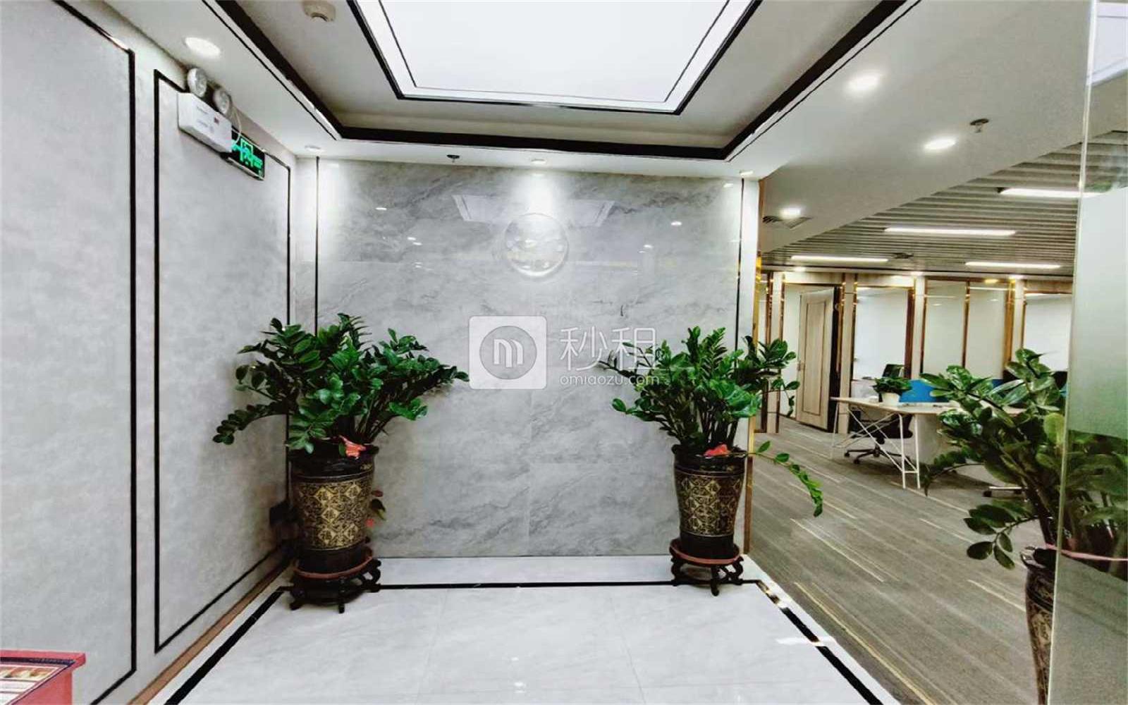 大中华国际交易广场写字楼出租268平米精装办公室99元/m².月
