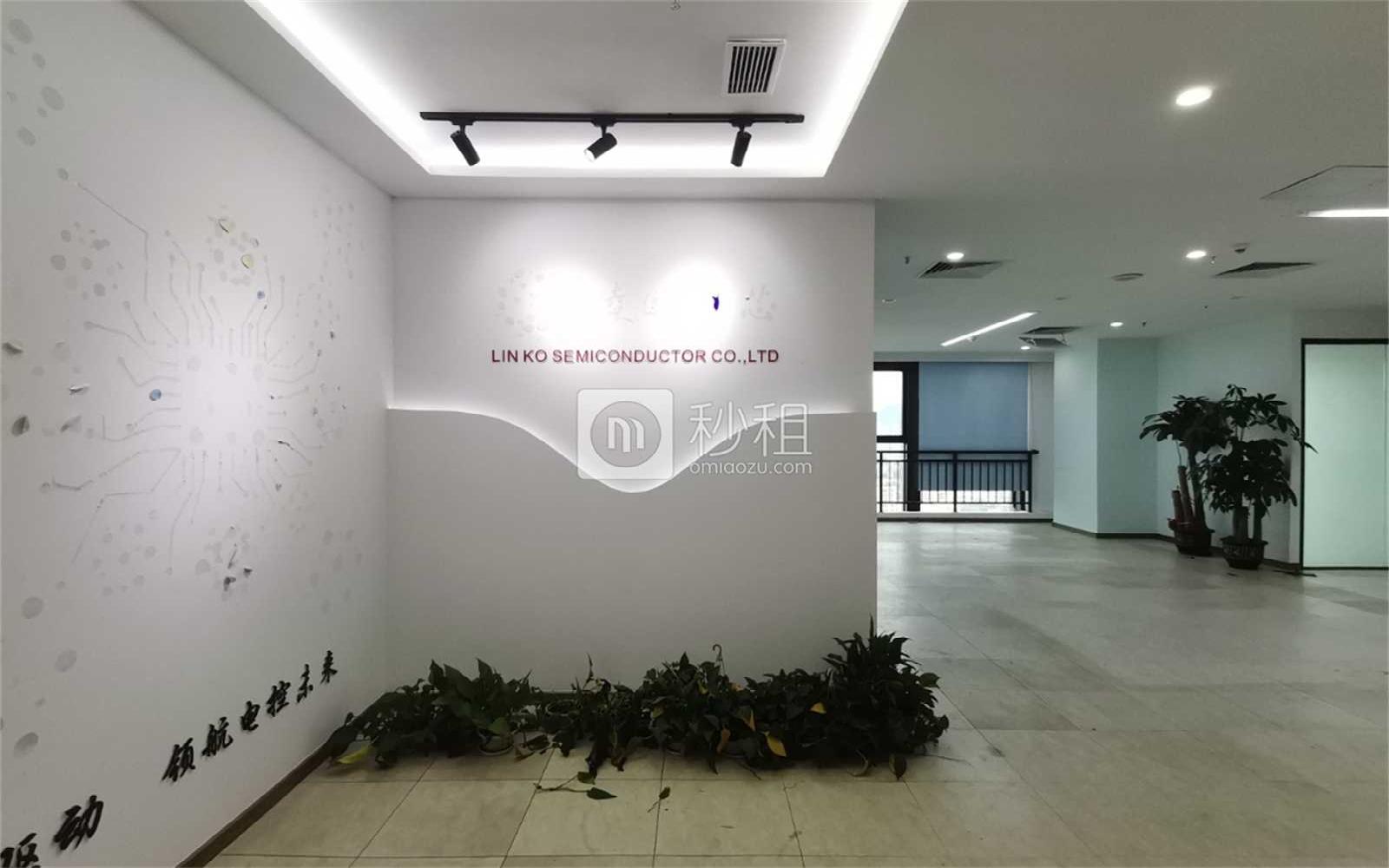 南头城莲花广场写字楼出租420平米简装办公室120元/m².月