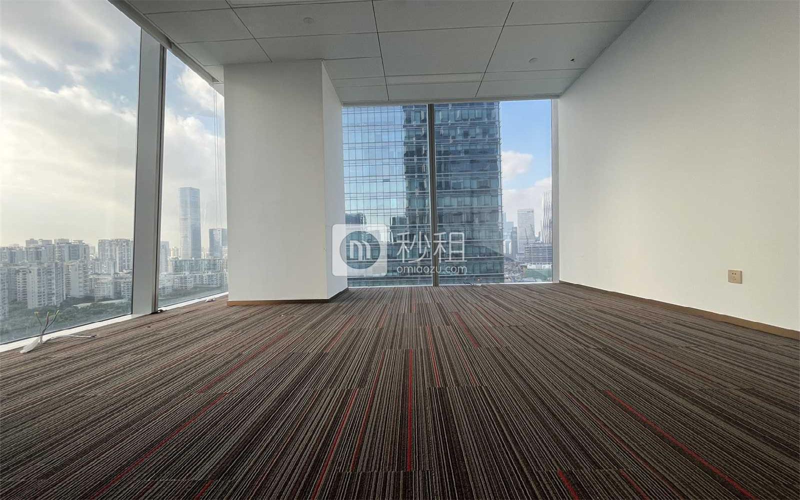 喜之郎大厦（深圳湾钻石塔）写字楼出租554平米精装办公室240元/m².月