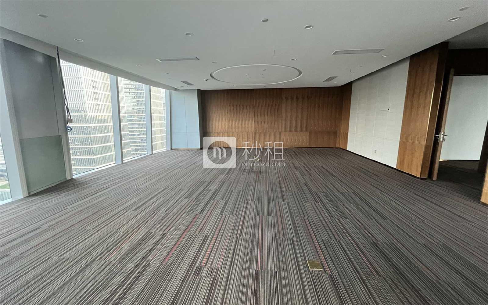 喜之郎大厦（深圳湾钻石塔）写字楼出租554平米精装办公室240元/m².月