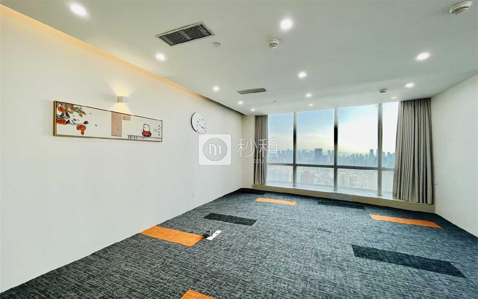 SCC中洲控股中心写字楼出租148.69平米精装办公室163元/m².月