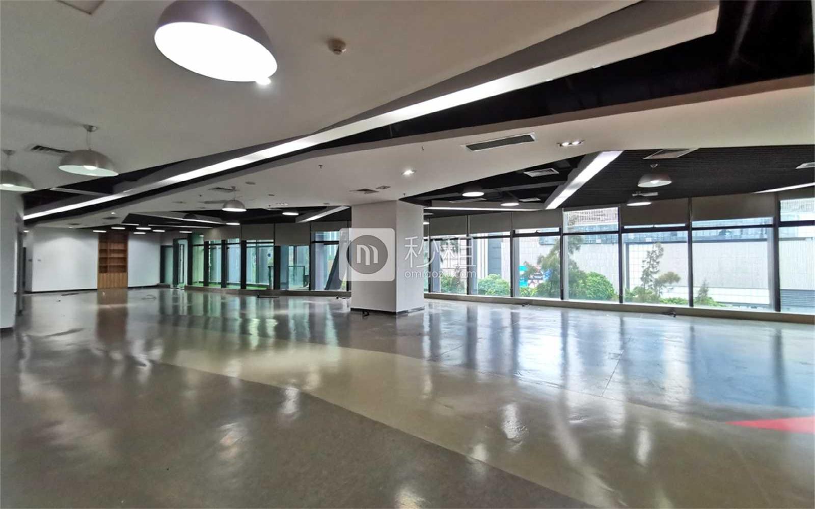 康佳研发大厦写字楼出租745平米精装办公室150元/m².月