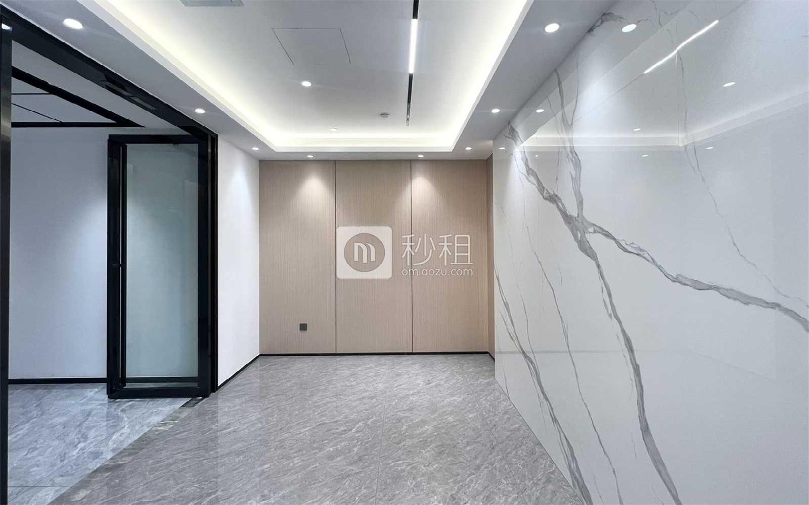 中北科创中心写字楼出租255平米精装办公室108元/m².月