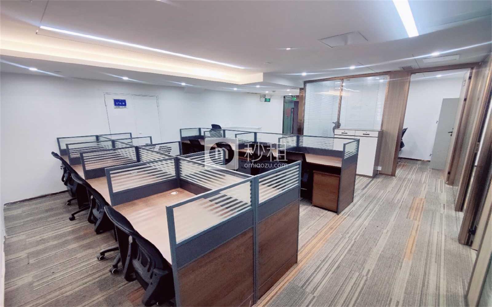 国贸大厦写字楼出租380平米精装办公室108元/m².月